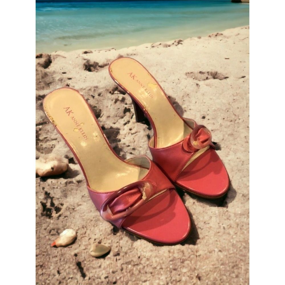 Ann  Klein Pink Sandal.